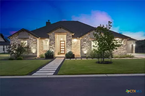 104 Huerta Rd, Florence, TX 76527