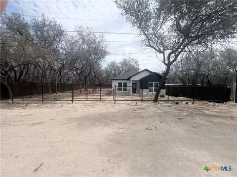 23190 Possum Trot, San Antonio, TX 78264