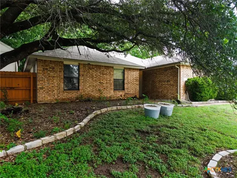 302 W Anderson Ave, Copperas Cove, TX 76522