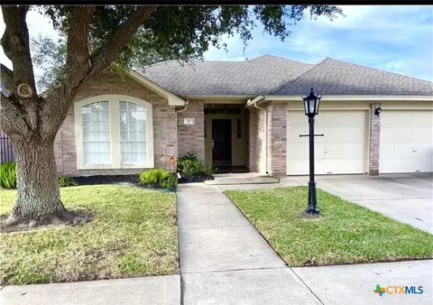 117 Tradewind Dr, Victoria, TX 77904