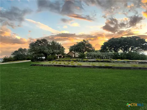 2237 Apache Dr, Harker Heights, TX 76548