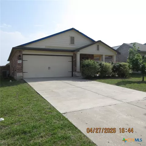 8915 Sky Crest Dr, Temple, TX 76502
