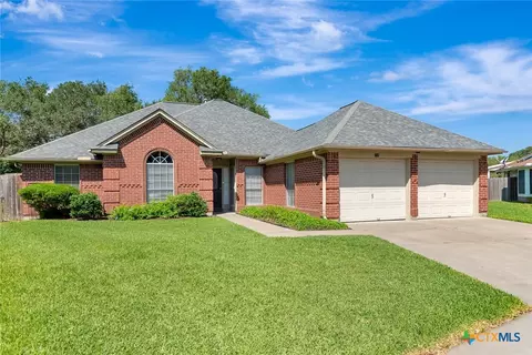 Undisclosed, Victoria, TX 77901