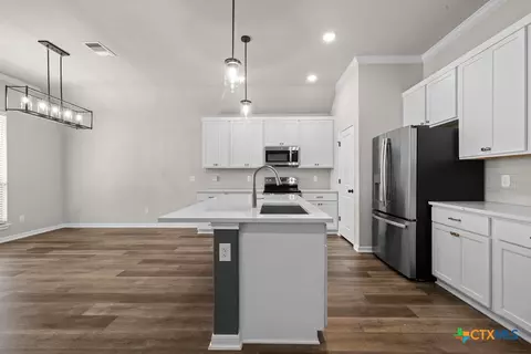 Kitchen - 7225 Touchstone Dr, Temple, TX 76502 photo 2 of 4