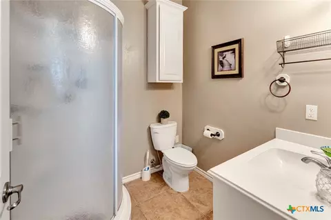 Bath - 314 Windswept Dr, Port Lavaca, TX 77979 photo 1 of 4