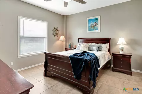 Bedroom - 314 Windswept Dr, Port Lavaca, TX 77979 photo 4 of 5