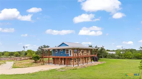 395 Old Seguin Rd, San Marcos, TX 78666