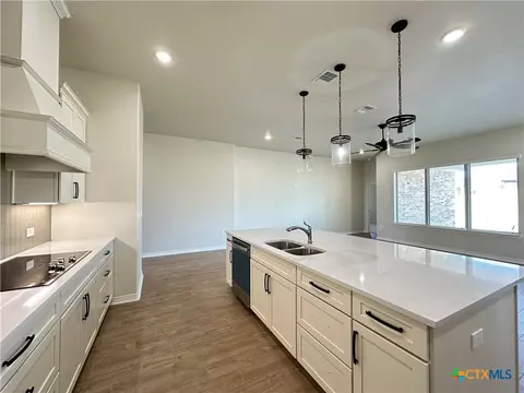 Kitchen - 130 Lasso Loop, Lorena, TX 76655 photo 2 of 3