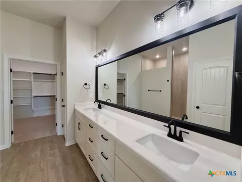 Entry Way - 130 Lasso Loop, Lorena, TX 76655 photo 5 of 5