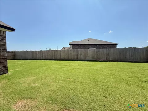 Exterior - 130 Lasso Loop, Lorena, TX 76655 photo 3 of 4