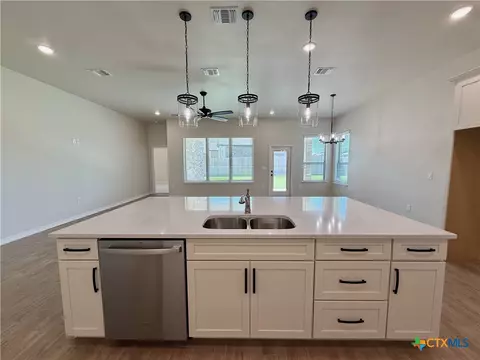 Kitchen - 130 Lasso Loop, Lorena, TX 76655 photo 4 of 5