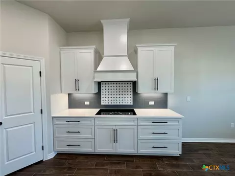 Kitchen - 132 Lasso Loop, Lorena, TX 76655 photo 2 of 2