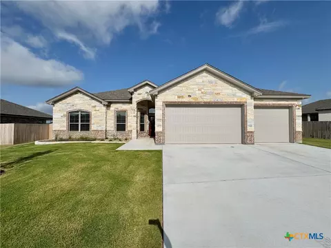 132 Lasso Loop, Lorena, TX 76655