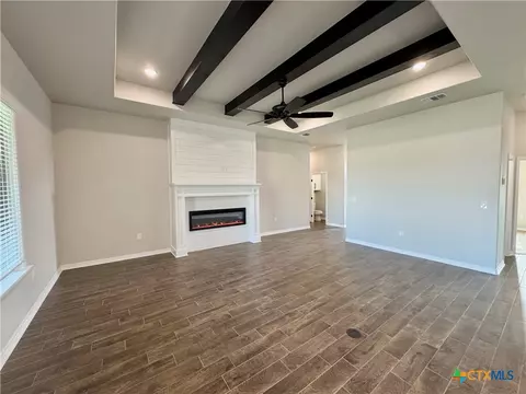 Living - 132 Lasso Loop, Lorena, TX 76655 photo 3 of 4