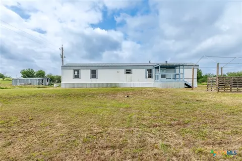 1247 Hwy 87 W, Smiley, TX 78159