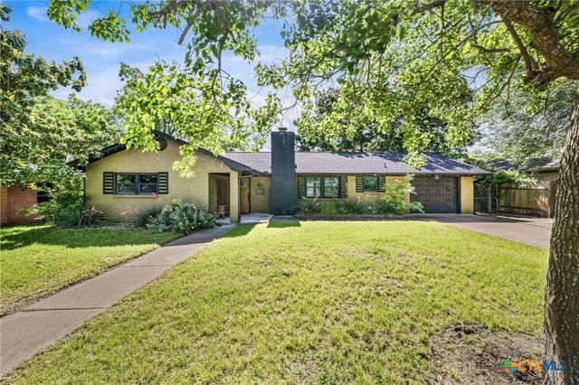 2303 N 15th St, Temple, TX 76501