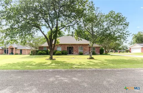 1806 Chisholm Trl, Salado, TX 76571