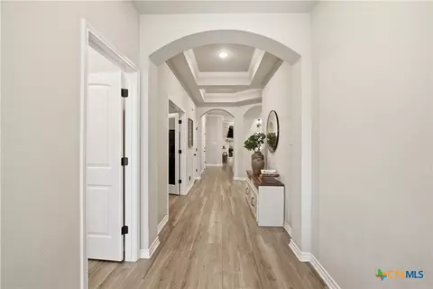 Entry Way - 3211 Trinity Dr, Belton, TX 76513 photo 1 of 7