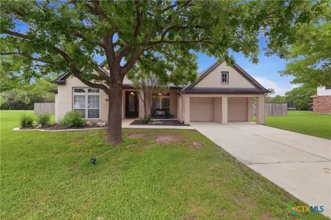 113 Las Brisas Blvd, Seguin, TX 78155