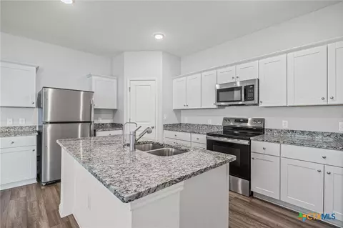 Kitchen - 231 Enforcer Loop, Jarrell, TX 76537 photo 1 of 2