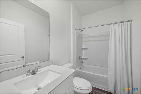 Bath - 231 Enforcer Loop, Jarrell, TX 76537 photo 1 of 5
