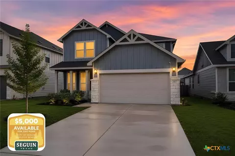 4037 Sun Meadow Ln, Seguin, TX 78155