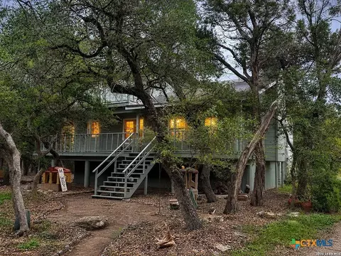 7821 Elk Dr, Spring Branch, TX 78070