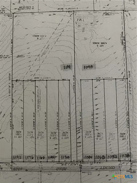 1098 County Road 329, Floresville, TX 78114