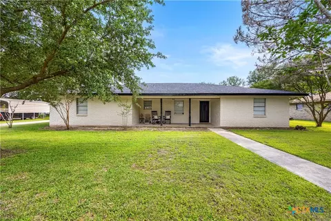 1025 Terra Alta Dr, Belton, TX 76513