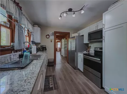 513 Brook Dr, Killeen, TX 76541