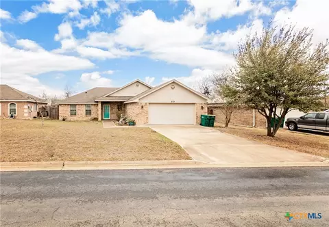212 Oak Ridge Dr, Nolanville, TX 76559