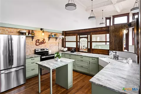 Kitchen - 200 E Clark St, Bartlett, TX 76511 photo 3 of 4