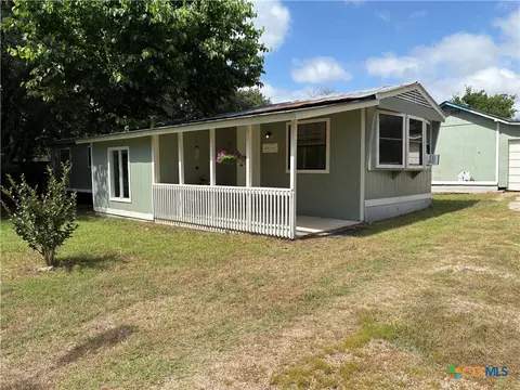 113 Deer Springs Dr, Burnet, TX 78611