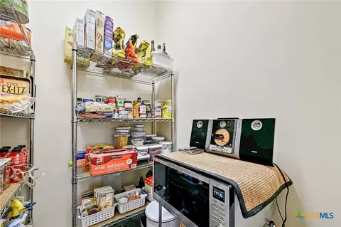 Other - 403 E Bowie St, Luling, TX 78648 photo 6 of 10