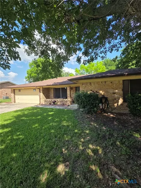 1804 Kangaroo Ave, Killeen, TX 76543