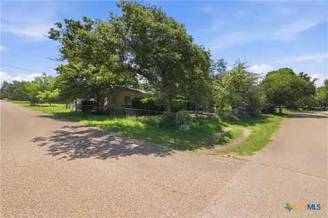 15 S Cliffwood Cir, Belton, TX 76513