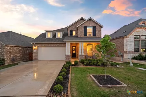 1583 Seekat Dr, New Braunfels, TX 78132