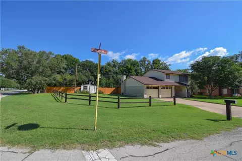 2001 Hannahawk Cir, Harker Heights, TX 76548