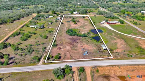 7946 Lower Mission Valley Rd, Victoria, TX 77905