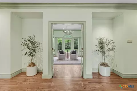 Entry Way - 3201 Edward Dr, Waco, TX 76708 photo 6 of 6