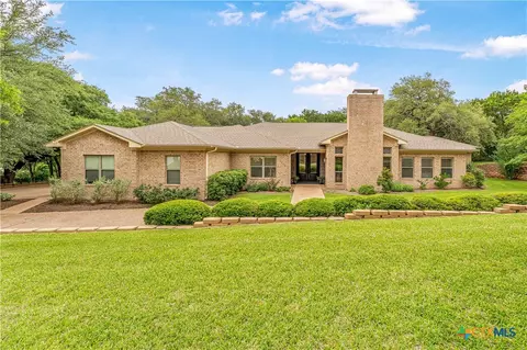 Exterior - 3201 Edward Dr, Waco, TX 76708 photo 5 of 5