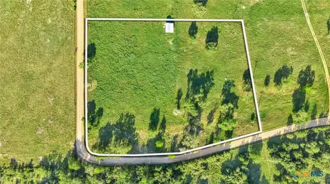 1007 County Road 380, Hallettsville, TX 77964