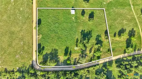 1007 County Road 380, Hallettsville, TX 77964