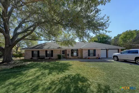 1229 Rapids Rd, New Braunfels, TX 78130