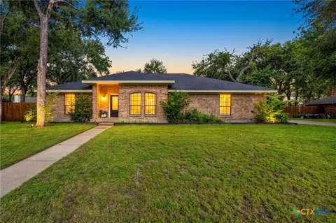 200 Ben Nevis Ln, Belton, TX 76513