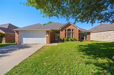 910 Neuberry Cliffe, Temple, TX 76502