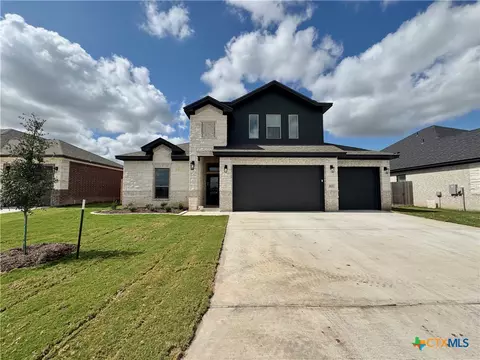 613 Golden Eagle, Salado, TX 76571