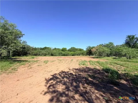 150 Pumper Rd, Luling, TX 78648 photo 14