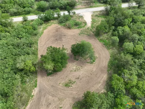150 Pumper Rd, Luling, TX 78648 photo 9
