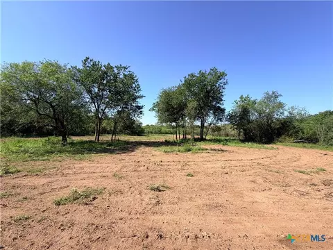 150 Pumper Rd, Luling, TX 78648 photo 6